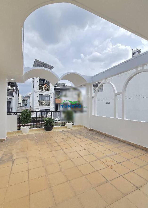 Siêu vị trí cung đường thời trang - ngay lê văn sỹ - 4x12m - 4 tầng - 2