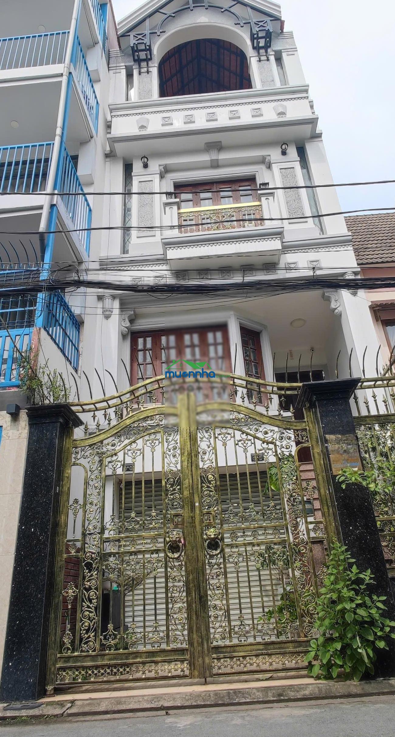 Tòa nhà 4 tầng 12 phòng (5x20m), có thang máy. dòng tiền 1,2 tỷ/năm. cách sân bay 600m - 21,5 tỷ - 3