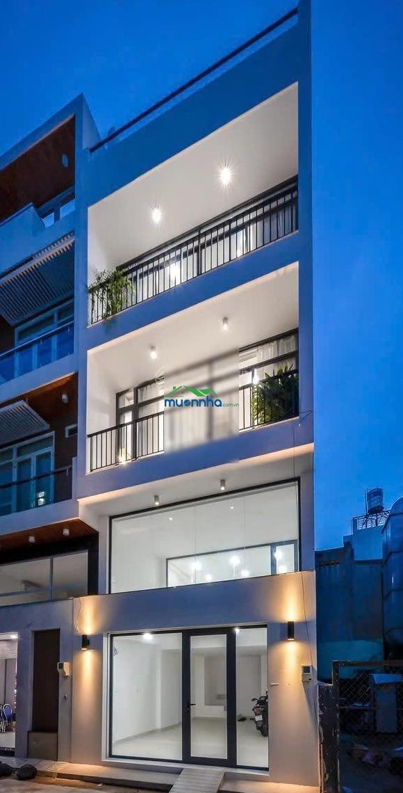Nhà đẹp 5 tầng 1/hxh thống nhất gv giá 9 tỷ