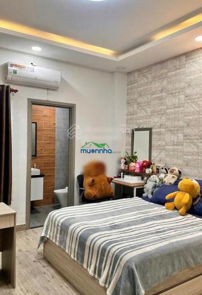 Bán nhà hẻm xe hơi lũy bán bích độc lập, dtcn:76m², giá 8.x tỷ