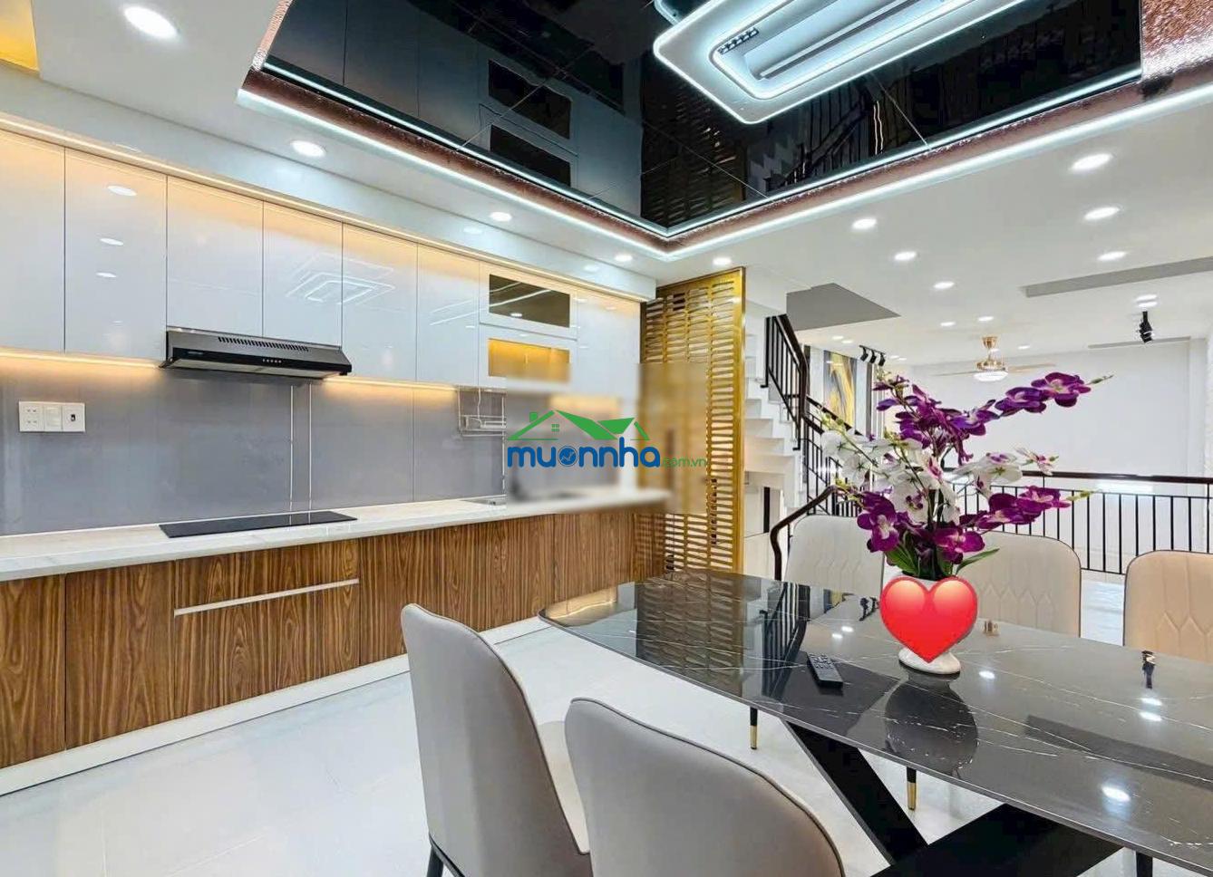 Định cư bán nhà đang cho thuê 23tr, ngay lê hồng phong - q10, giá 3tỷ290/73m2, gần ngã 7 lý thái tổ - 4