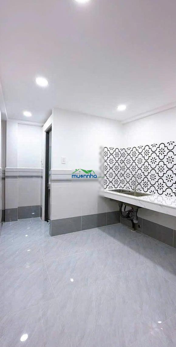 Hiếm - hoàng diệu q4 - hẻm ô tô thông - 29m2 - 4 tầng đúc - sát mặt tiền - không qh - chỉ 5.7 tỷ - 2