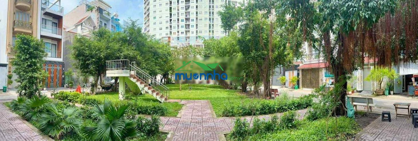 Đường 10m khu tô hiệu 4.6x21m cấp 4 giá 9.9 tỷ