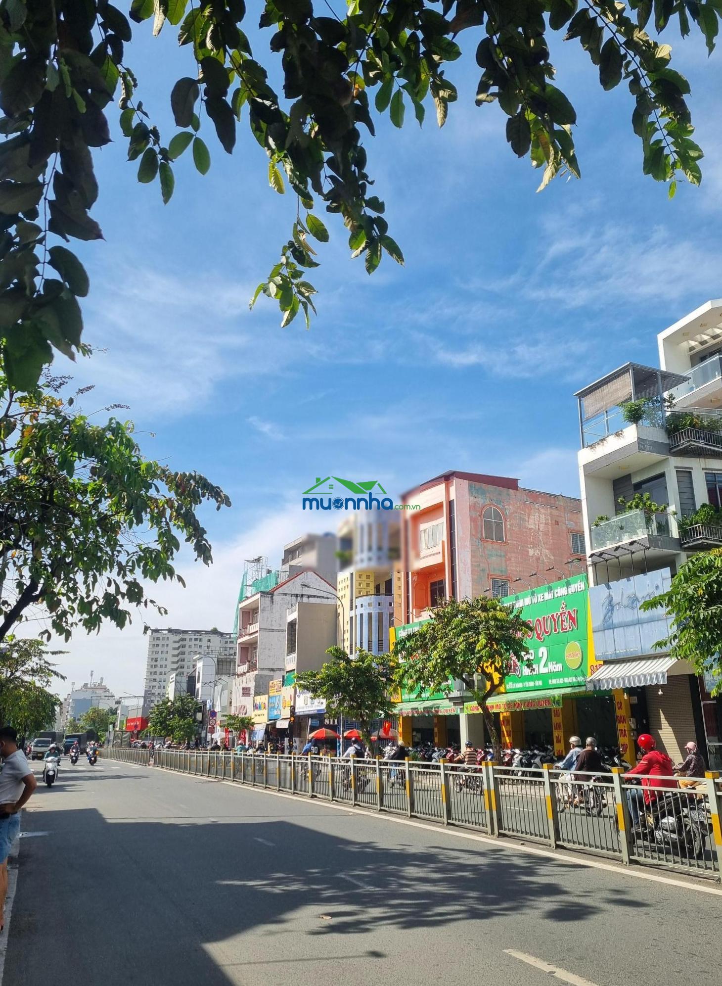 Nhà bán đ. lũy bán bích- giáp q 6, q 11- xe hơi đỗ cửa- 59m2- 5,x tỷ