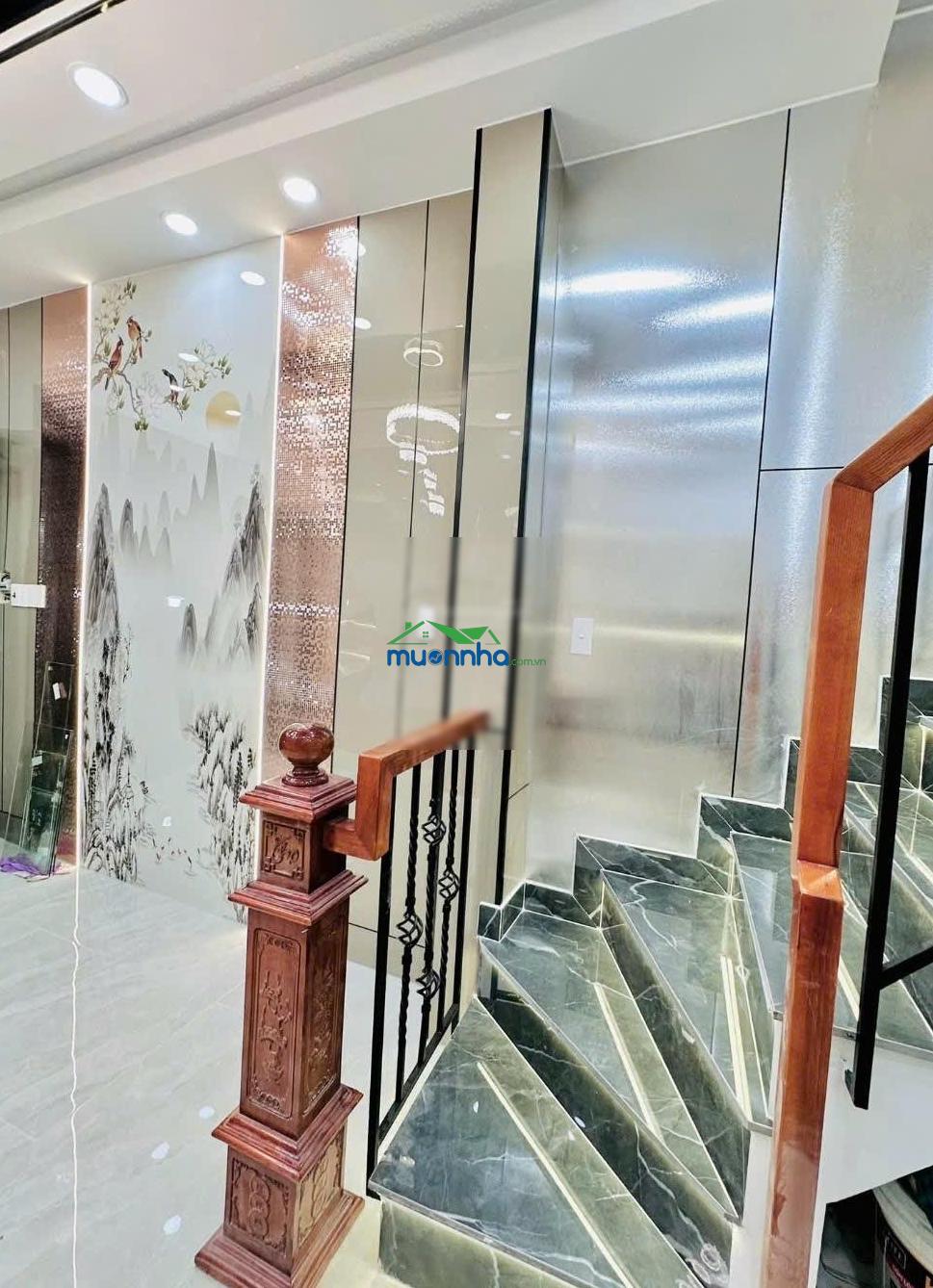 Ngay cầu cammet q4 - vài bước ra mặt tiền - 3.1x7.9m - 4 tầng - không lộ giới - chỉ 5.6 tỷ - 4