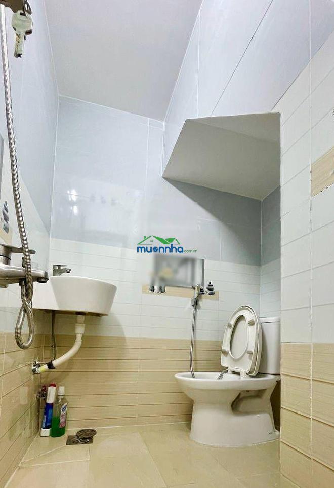 Ngang khủng 7.25m 3 tầng btct full nội thất - thu 30tr/tháng - đề thám q1 - phố tây chỉ 8.x tỷ. tl - 2