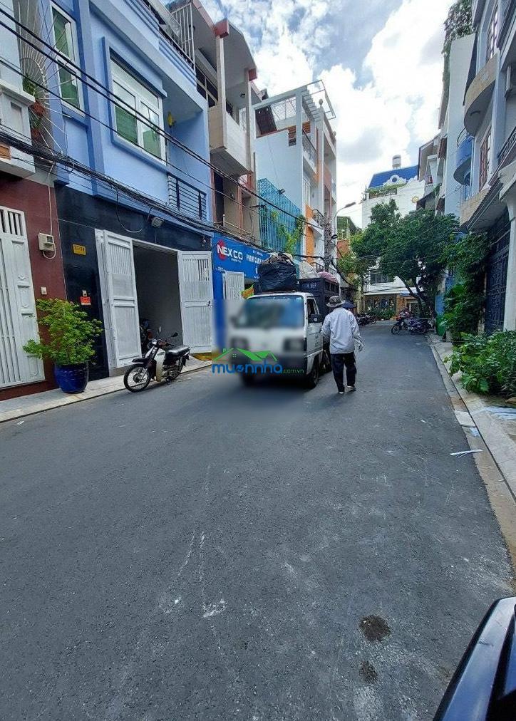 Hơn 6 tỷ, nhà hxh 6m đường đồng đen - gần bàu cát phường 14, tân bình, nhà 2 tầng dt 5x12m