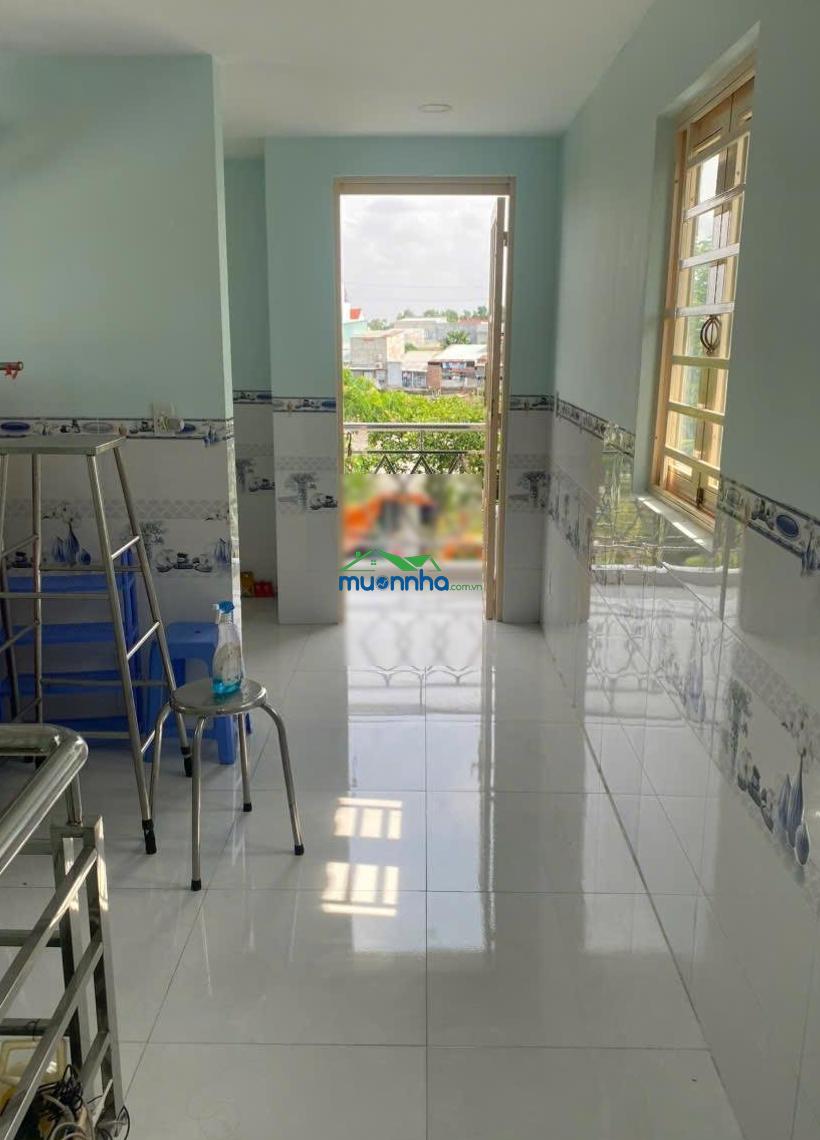 Nhà 2 tầng kdc nguyễn bình 3.2x11m, view bờ kè thoáng mát, giá 1,8 tỷ - 2pn, 3wc - 2