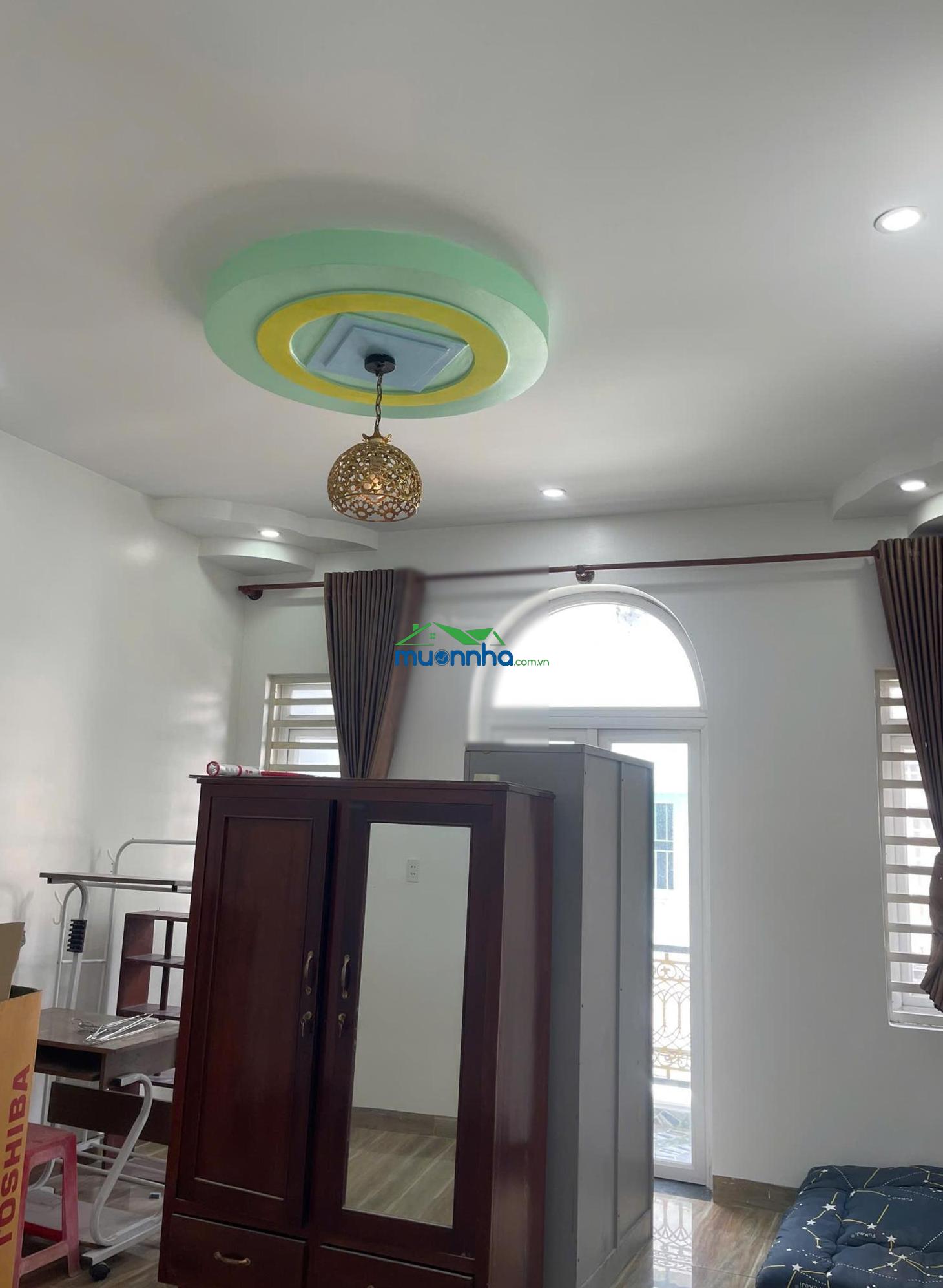 Chủ ngộp bán lỗ 600tr - nhà ở q9 hẻm xe hơi cạnh lê văn việt, uỷ ban phường