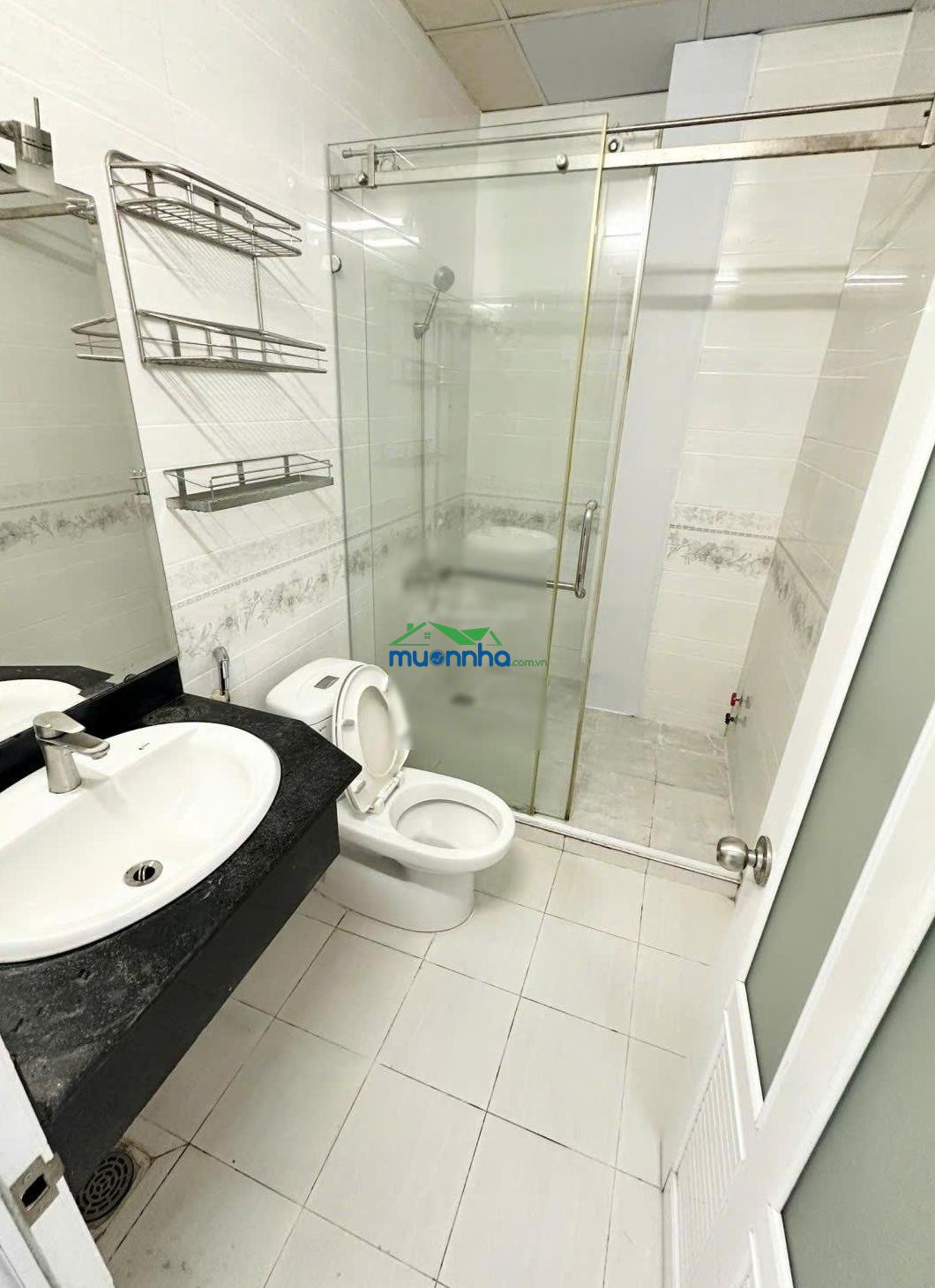 Nhà 4 tầng đường xe hơi thông suốt, dòng tiền ổn định 35 triệu/tháng. khu vực an ninh đồng bộ - 3
