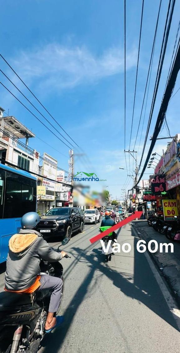 Nhà cấp 4 hẻm ô tô gần ngay phạm văn đồng linh đông. khu vực cao ráo. nhà cũ tiện sửa chữa. 6,4x9.5 - 3