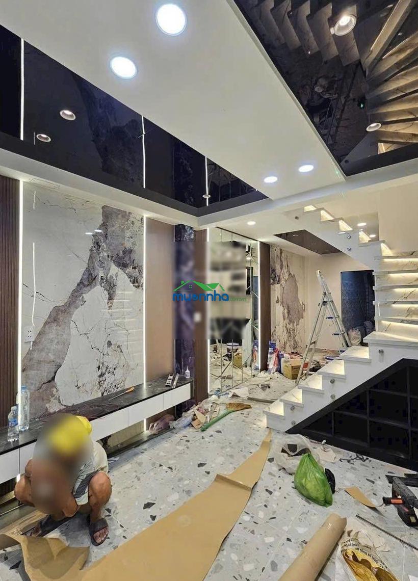 Nhà phố hẻm 433 huỳnh tấn phát quận 7
