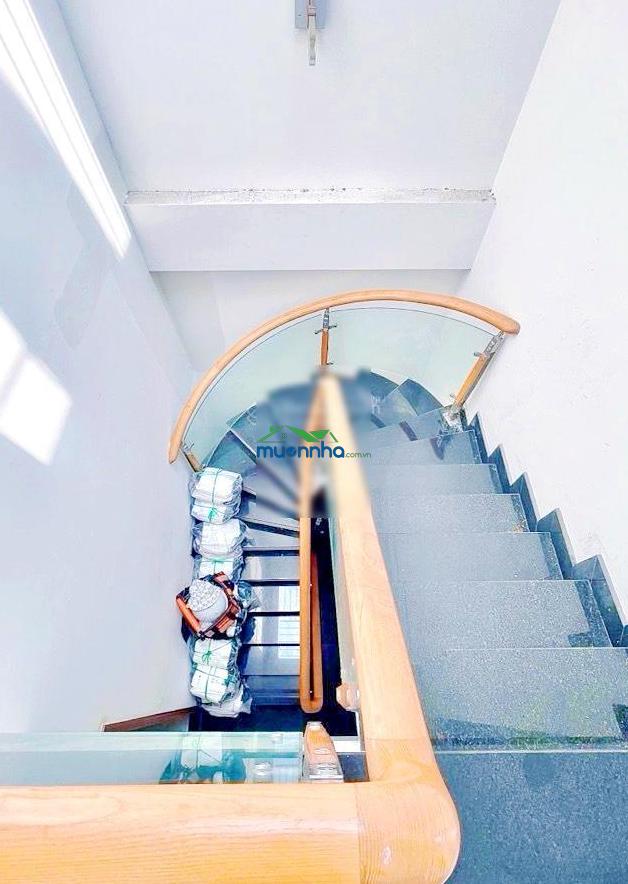 10tỷ đường xe tải thông - ngay tô hiệu - 70m2 - 4tầng 5pn - full nội thất - chủ giảm 2tỷ chủ gấp - 3