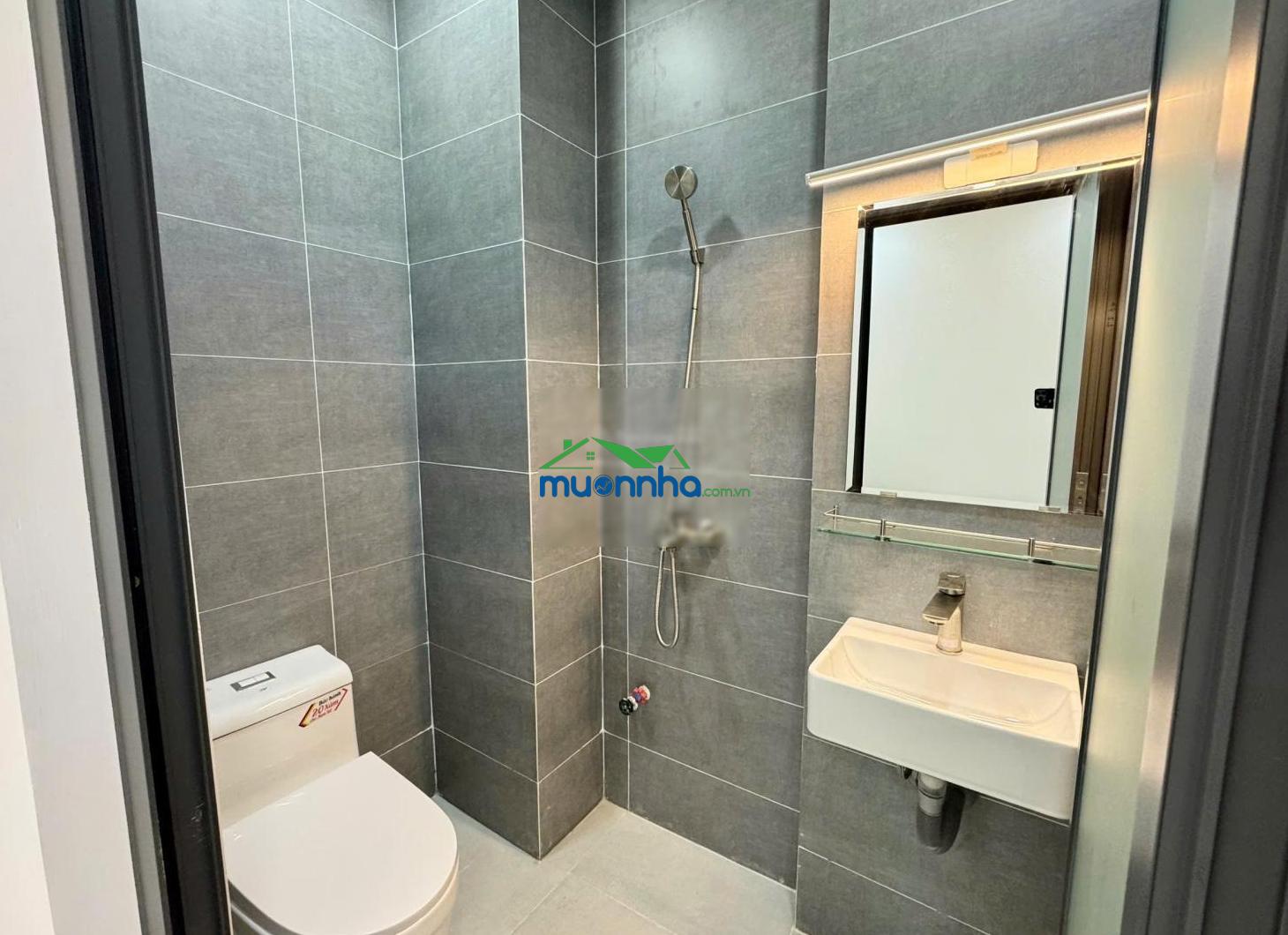Toà nhà chdv mới ngay đh hutech. hẻm oto thông. btct 4 tầng 51.1m2 gồm 7pn 7wc. doanh thu 30 tr/th - 3