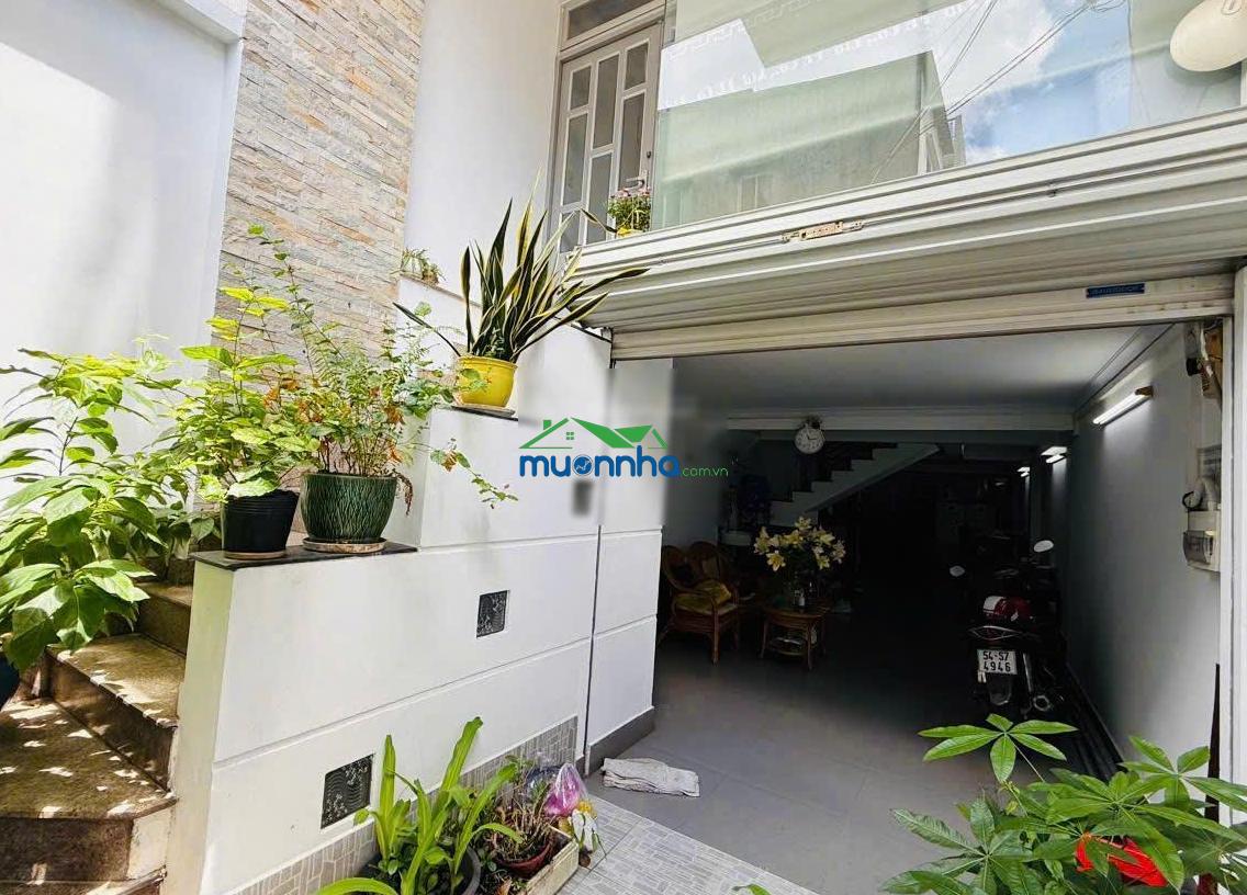 Nhà đẹp, hẻm sang, khu dân trí cao, đường lê quang định - 5 tầng - 4x16.5m - 3