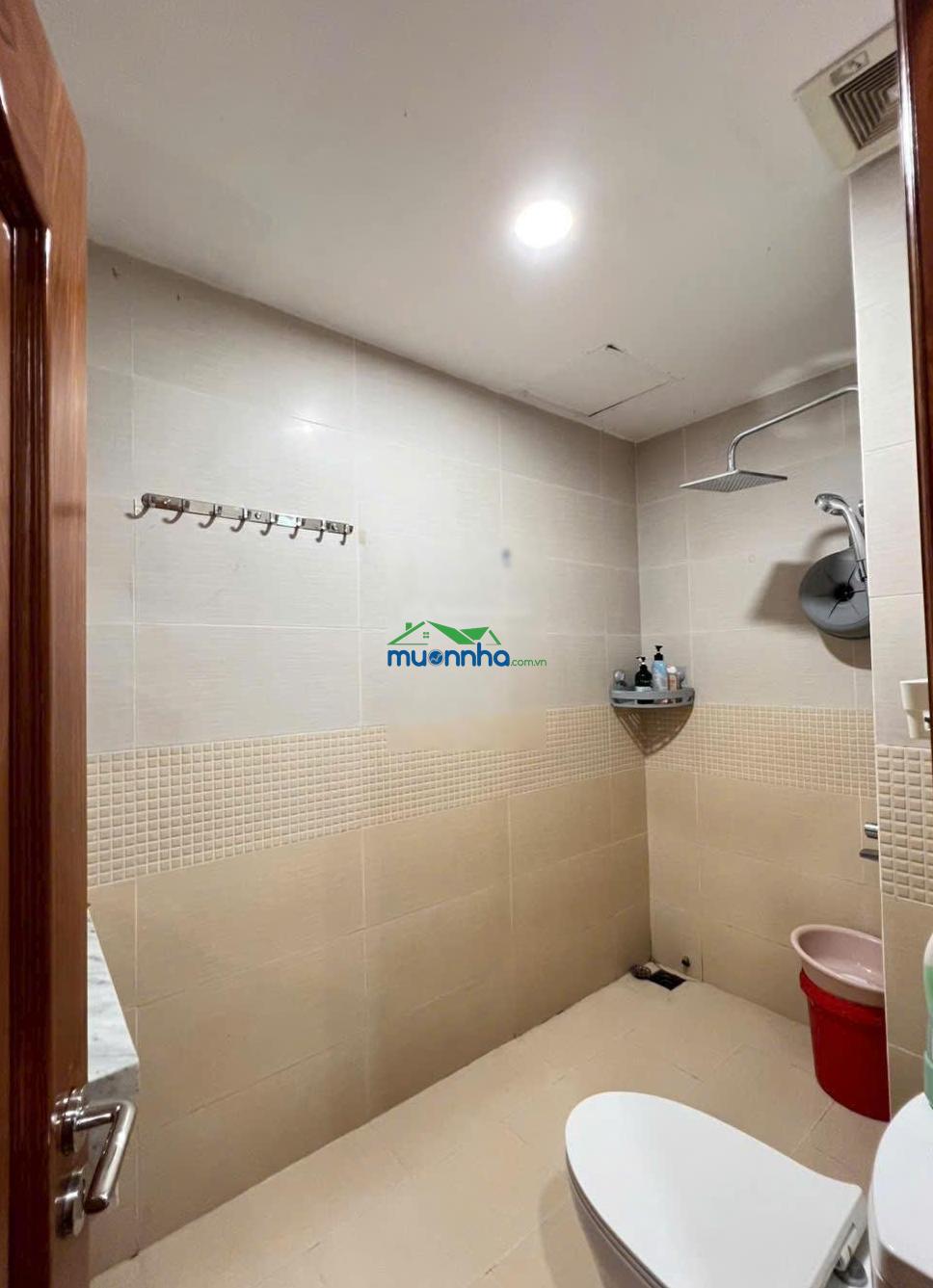 Ban quản lí bán căn hộ oriental plaza, 78m2, 2 phòng, giá 4 tỷ, 105m2 3 phòng, 5 tỷ tuấn 0901 499 ***