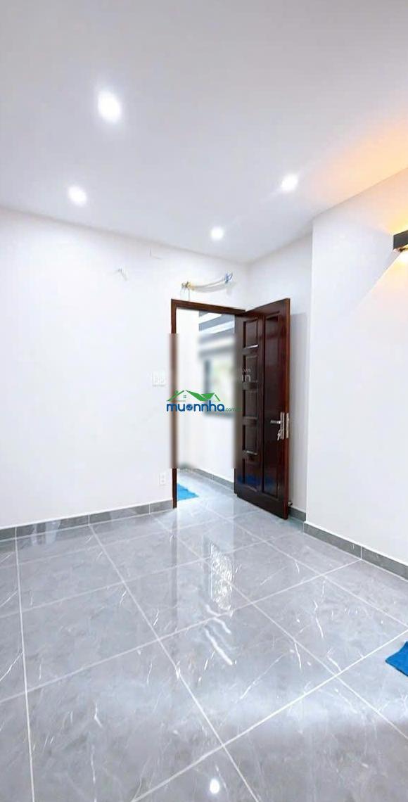 Bán nhà đẹp mới xây 3 tấm q4, xe hơi đỗ cửa, căn góc 3 mặt tiền hẻm kinh doanh, 3 pn, giá 8 tỷ 9 tl - 2