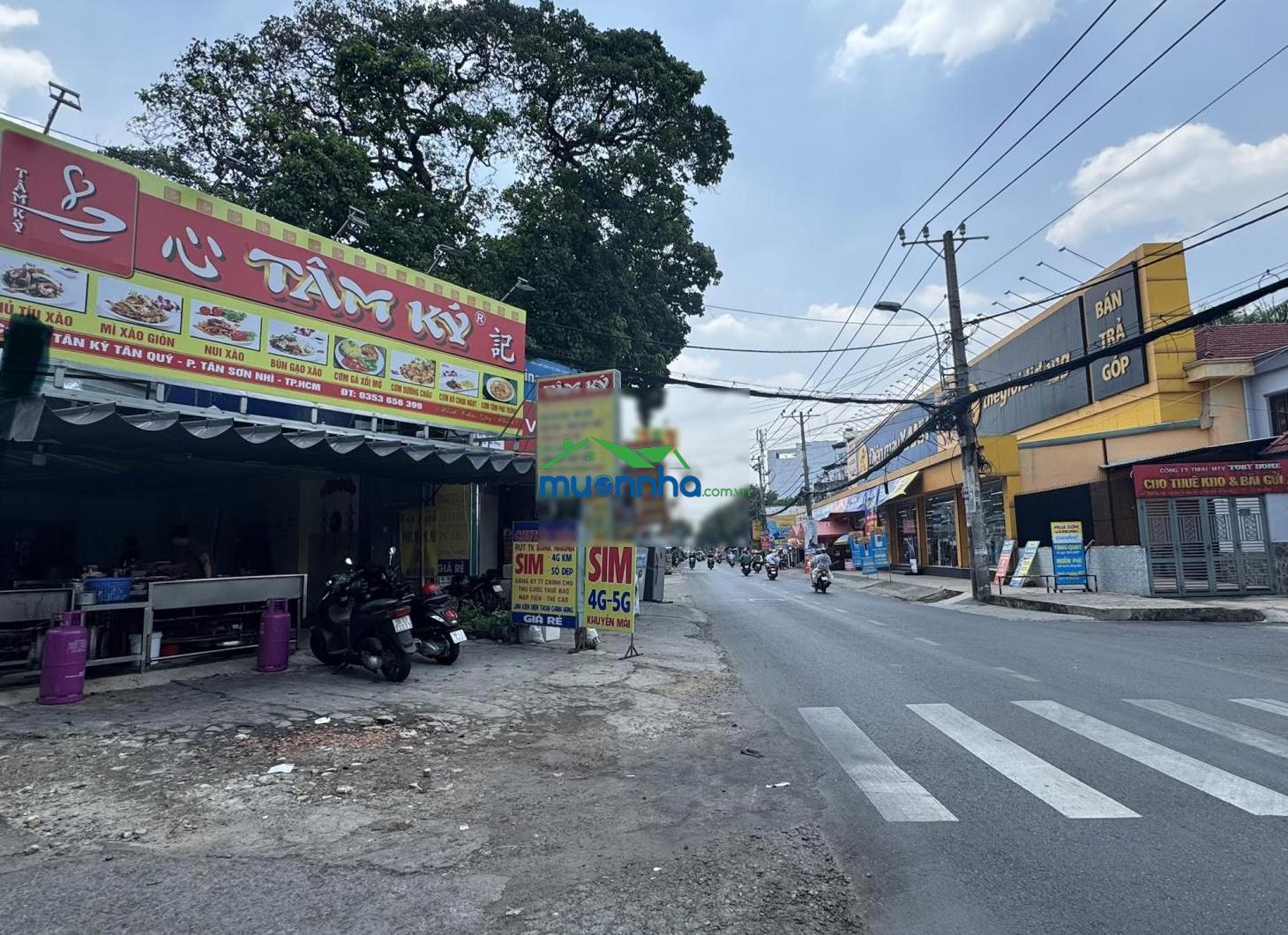 Hẻm 8m tân kỳ tân quý đối diện aeon mall tân phú, cách mặt tiền chỉ 2 căn. dt 12x20m, hầm trệt 2lầu - 3