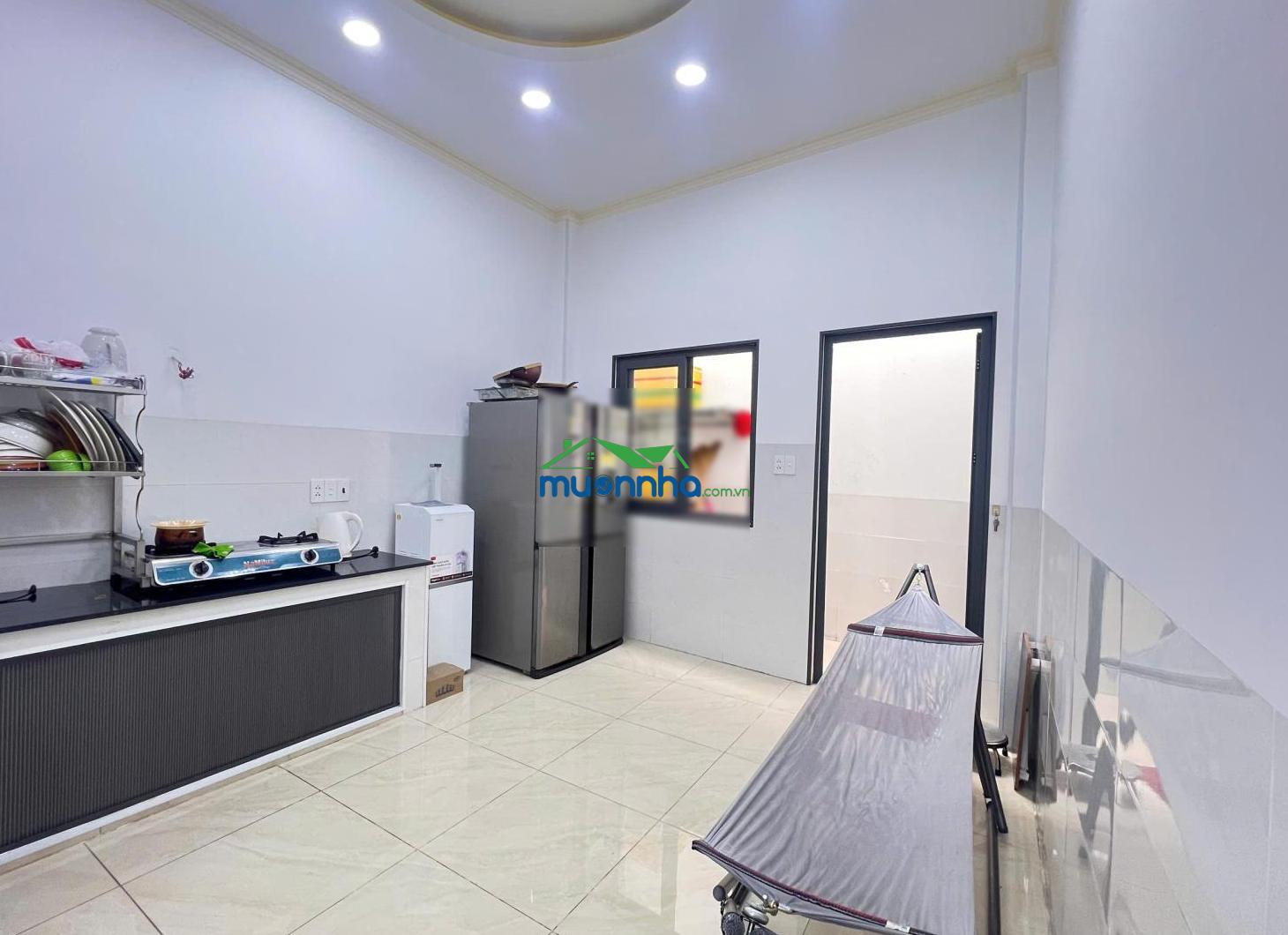 Nhà mới 4 tầng hậu giang quận 6, cách mặt tiền 10m, 55.8m2, 4pn, view kênh thoáng mát, giá 6.5 tỷ