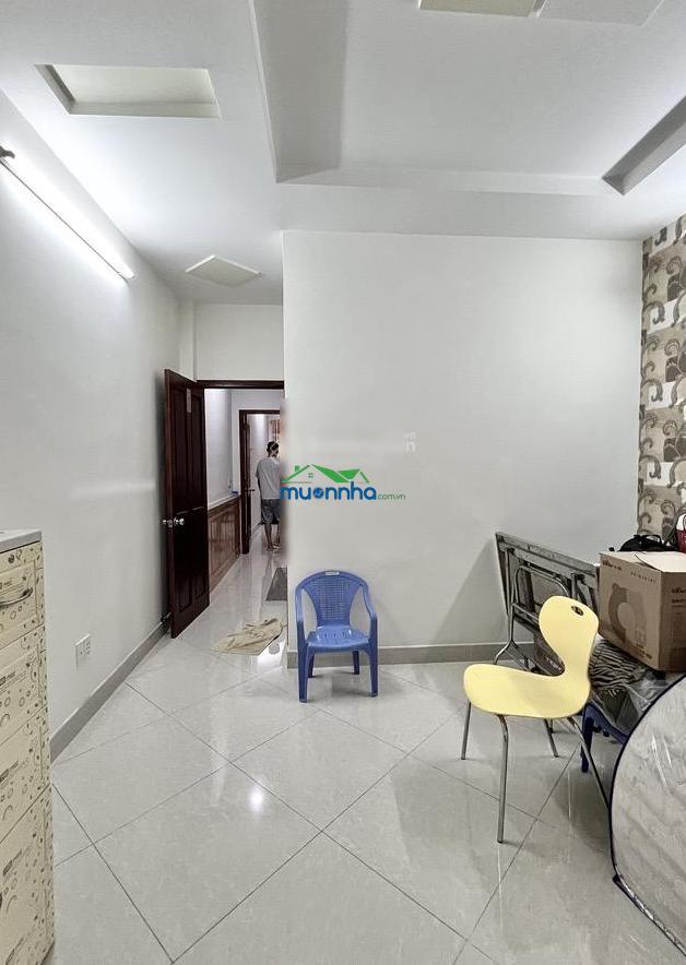 8,2 tỷ về 7,45 tỷ bán gấp nhà phan đăng lưu - 3 tầng - 2