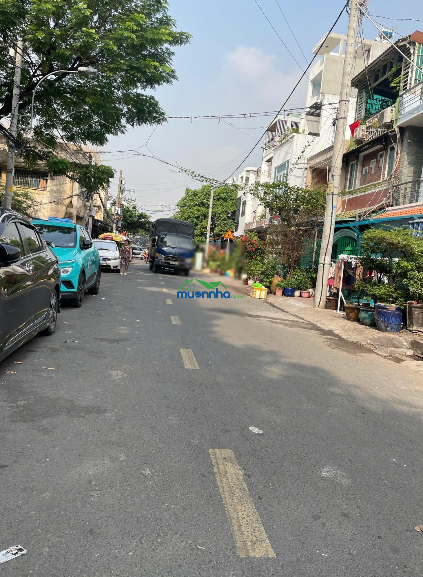 Đất lớn 330m ngang 8m, lý phục man, hẻm xe tải né tiện xây tòa nhà chdv đỉnh nhất q7, chỉ 28 tỷ - 4