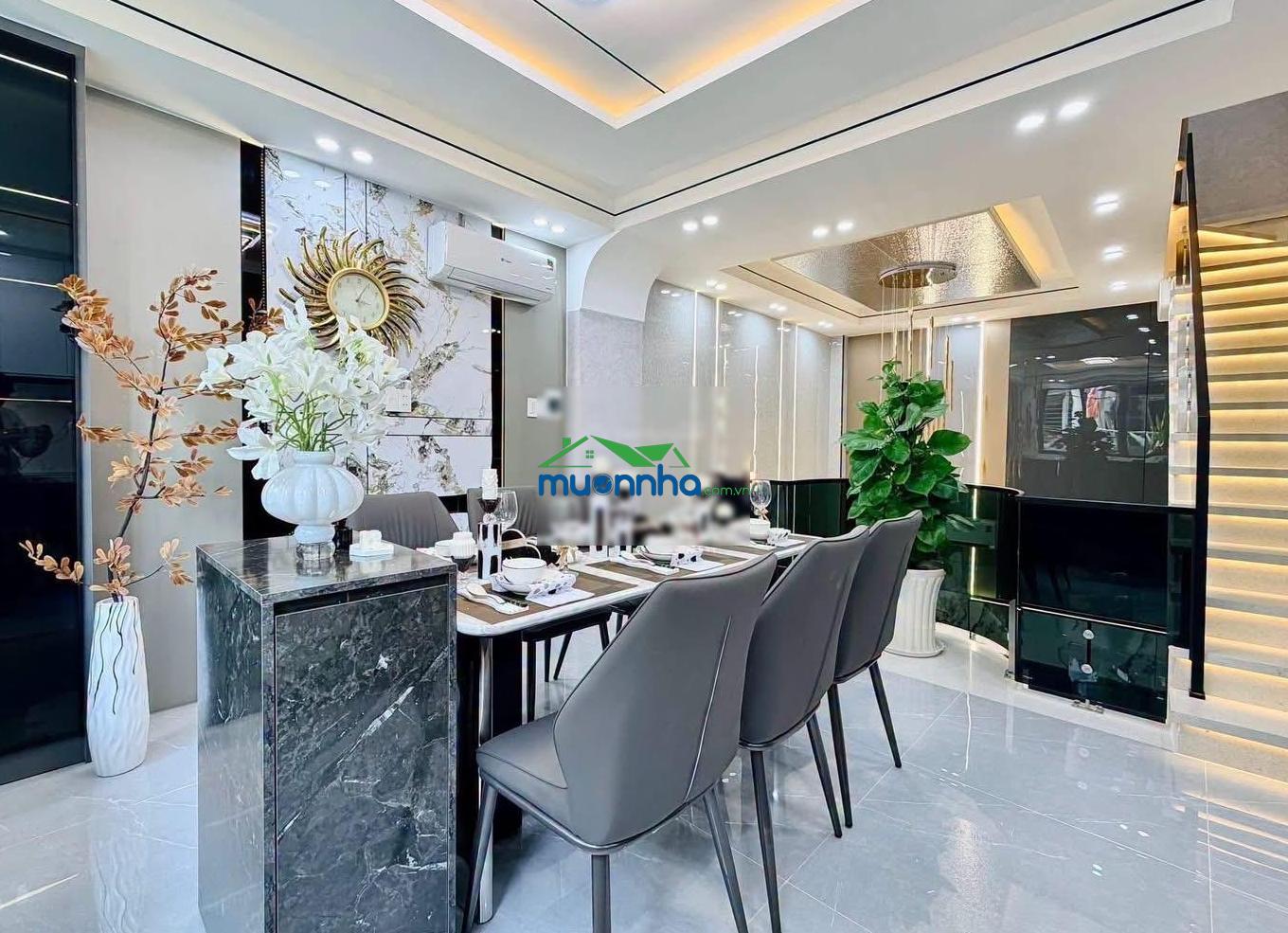 Cô tú về quê bán gấp nhà đường 7m nguyễn văn nguyễn - q1, gần cầu kiệu. 73m2 đang cho thuê 25tr - 3