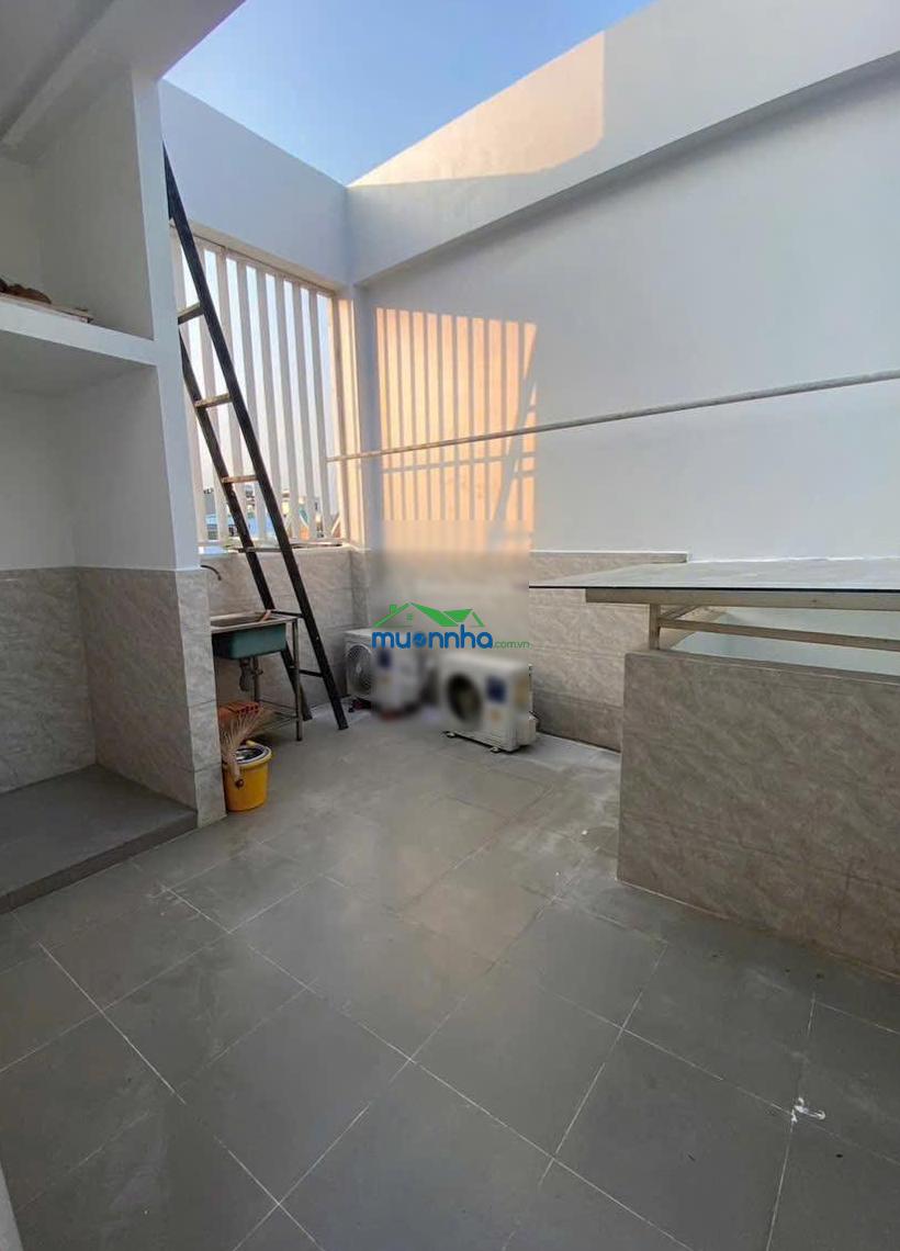Bán nhà chính chủ xd kiên cố gần đh văn lang sau lưng cityland - 3