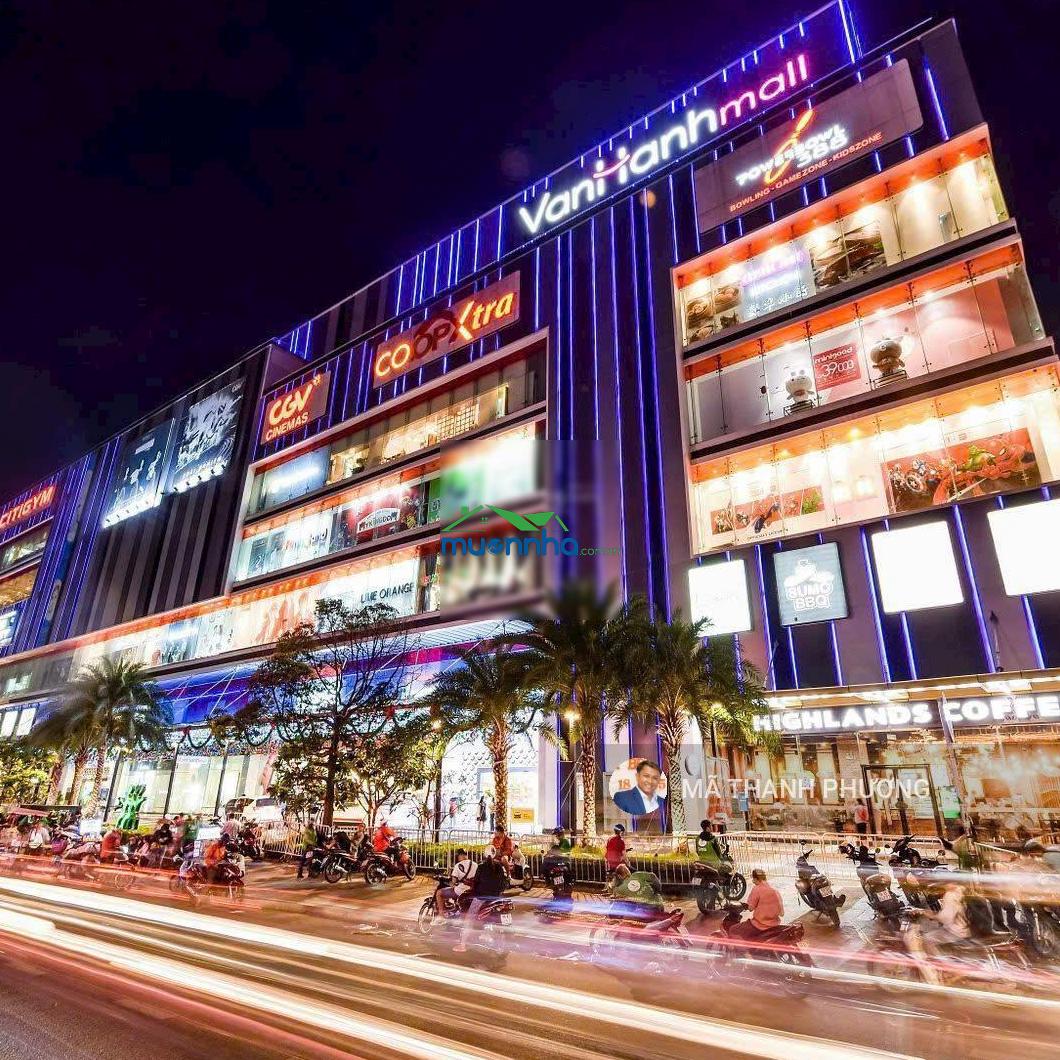 Cần bán nhà hẻm 284/4 lý thường kiệt.. dt: 4,2 x 14m, 5 tầng hẻm 6m..lh: 0901, 383, 038 trường