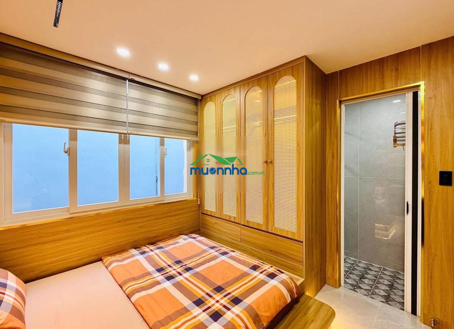Giảm giá bán gấp nhà trần nguyên đán - q1, gần tiểu học trần quang khải. 84m2 đang cho thuê 30tr - 2