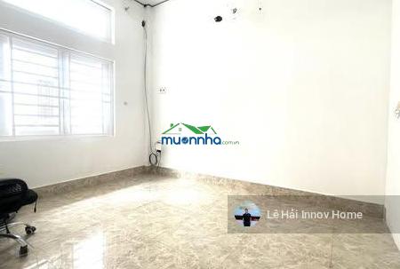 5,8 tỷ - nhà mới ở liền - (4,2x10, 2 tầng) - gần ngã 4 âu cơ - lạc long quân - 3
