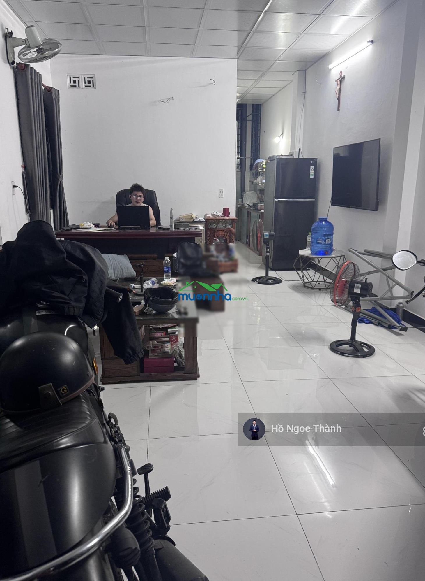 Bán nhà 60,2m2 đường thông, giá tốt nhất đường số 11 khu linh xuân - 2
