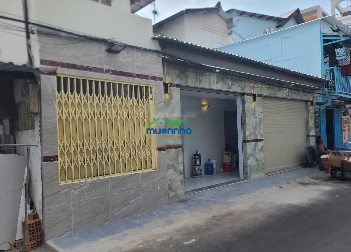 6,5 tỷ - ngang gần 10m - đường xe hơi 6m - bến vân đồn q4 - nhà mới dễ cho thuê - 4