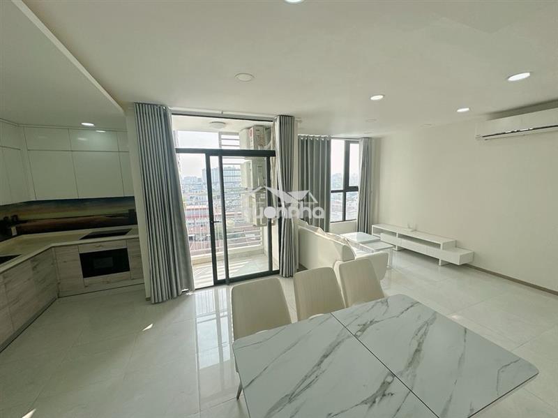 Bán căn hộ 80m2 view sông, có sổ hồng, tại phường xóm chiếu