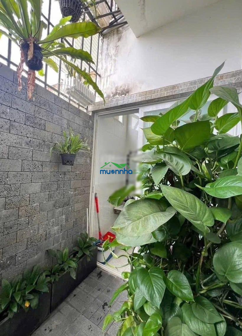 Nhà 2 tầng full nội thất - hẻm xe hơi - khu dân cư sang trọng 53m2