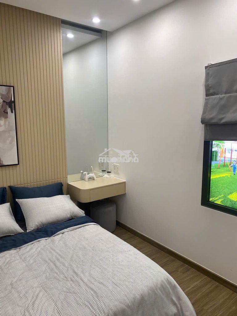 Bán lỗ 300 triệu căn hộ 56m2 ngay chợ bình chánh view landmark