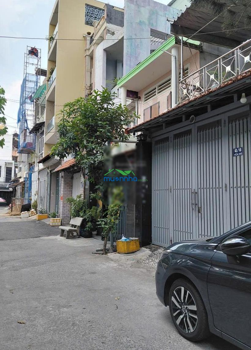 Chính chủ bán nhà - quận tân phú - đối diện công viên - khu vip - bàn cờ - phù hợp gđ công giáo - 3