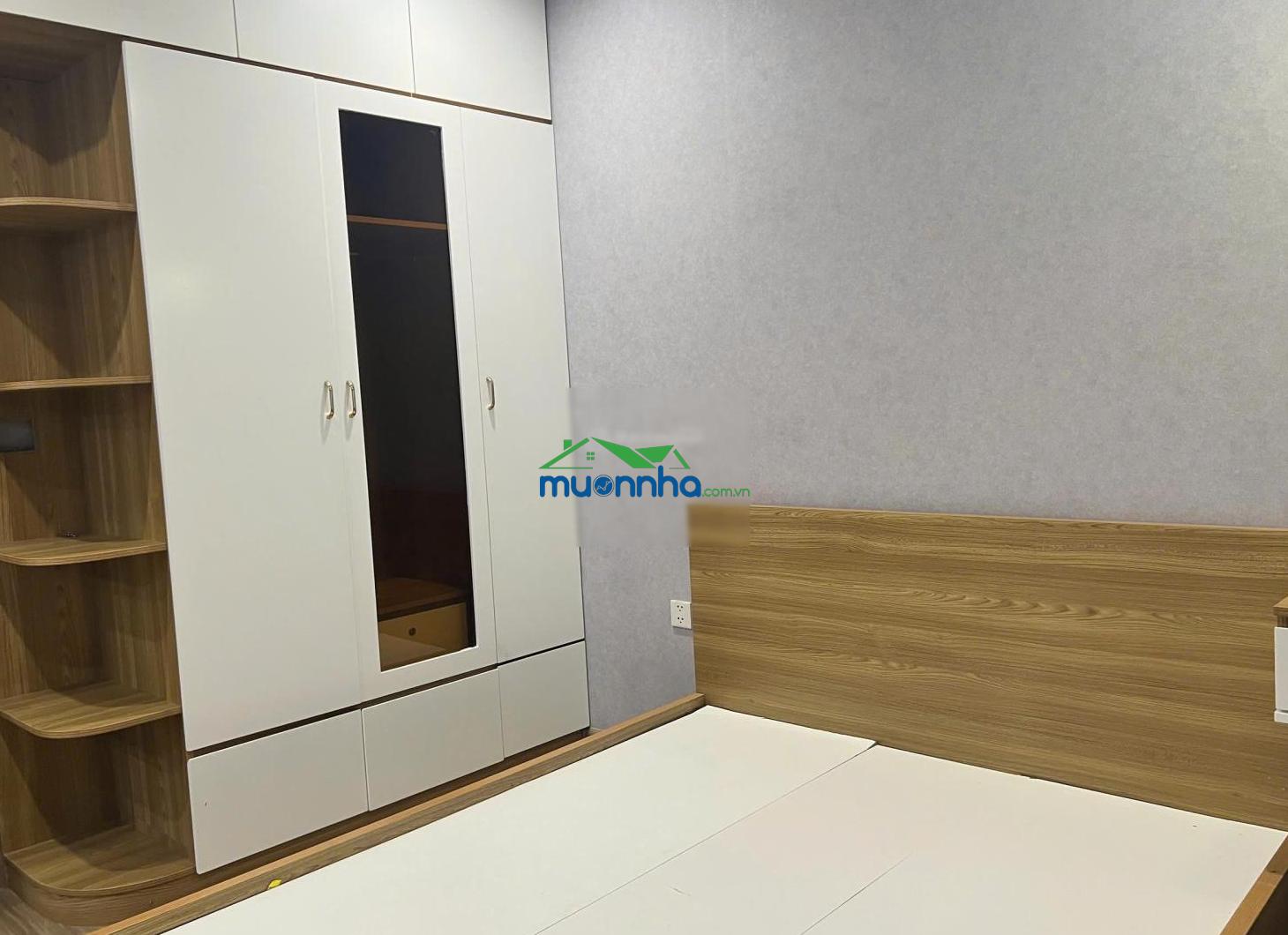 Cắt lỗ 500tr, bán căn hộ 2pn 2wc, 59m2, the origami, có sổ, tầng trung, full nội thất, view hồ bơi