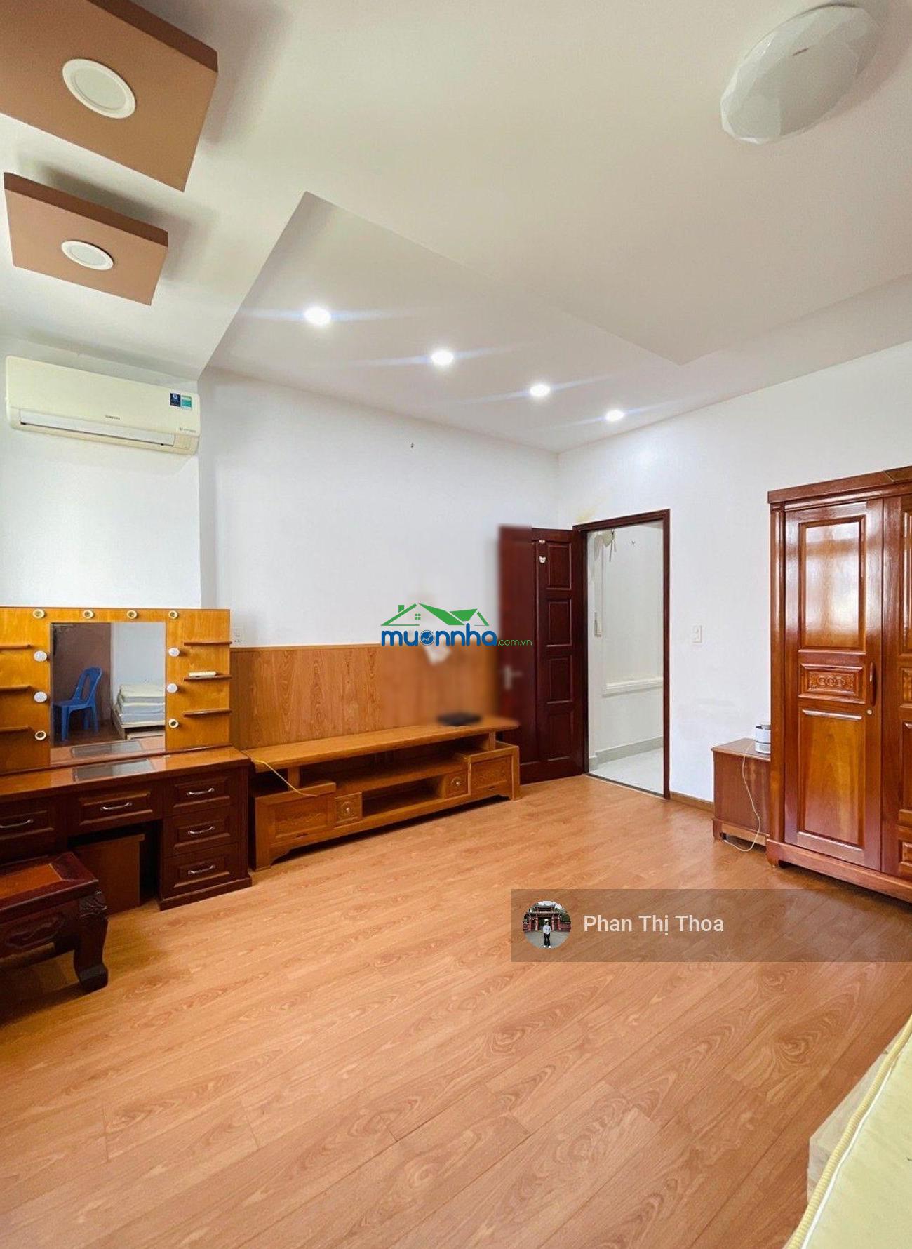Nội thất gỗ cao cấp - 60m2, 4 tầng, ngang 4,6m, sân để xe - dương quảng hàm cạnh vincom - chỉ 7,2ty - 4