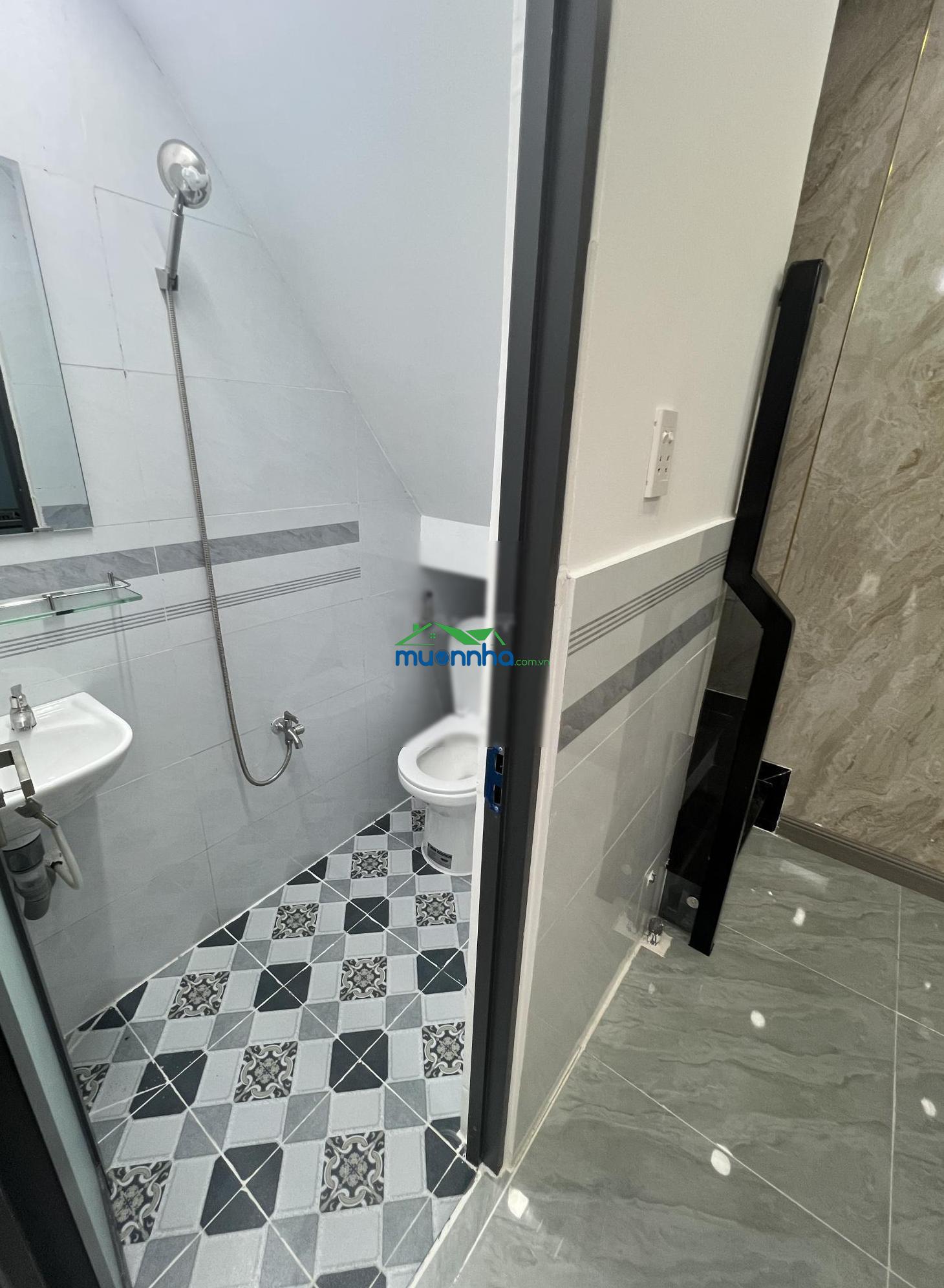 Nhà lầu 21m2 hẻm xe hơi đường nguyễn ảnh thủ gần ngã 3 đông quang, có 2pn, giá 730 triệu có bớt - 4