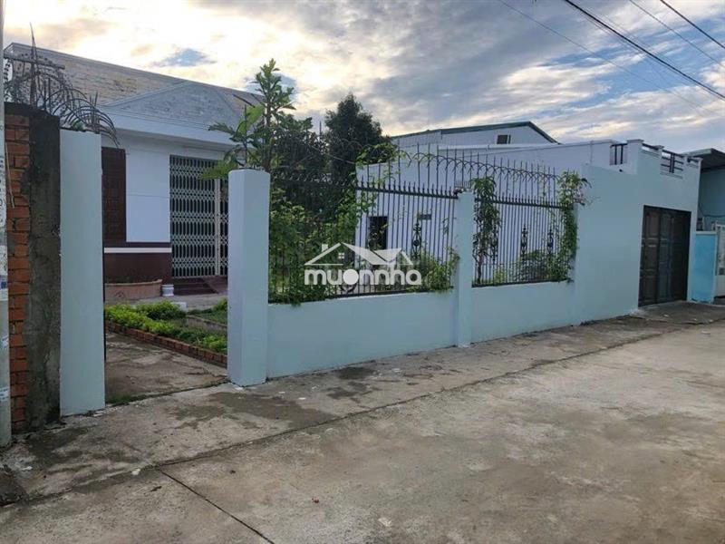 Bán gấp căn nhà vườn 190m2 lê minh nhựt sổ hồng riêng giá 910 triệu