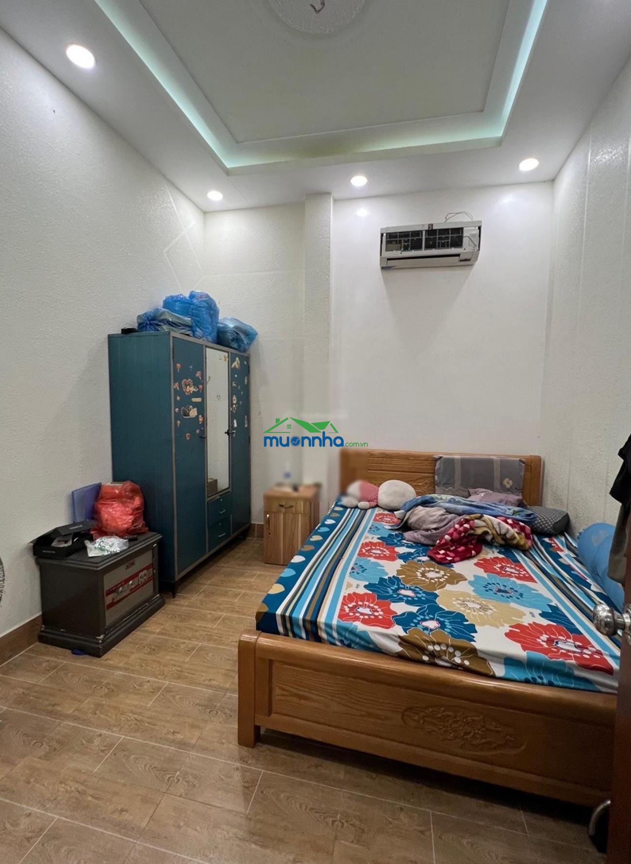 Bán gấp nhà ngang 8m đúc btct 3 tầng - hẻm xe hơi - bình tân - chỉ 5.6tỷ - 2