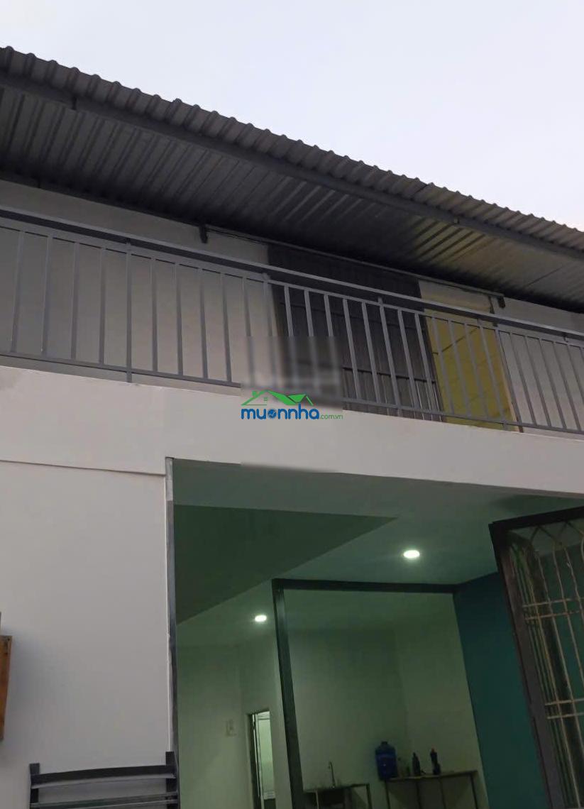 Nhà đất ở sổ riêng 4x17.8m, hẻm đường tham lương, ngay khu chợ đêm bà hom
