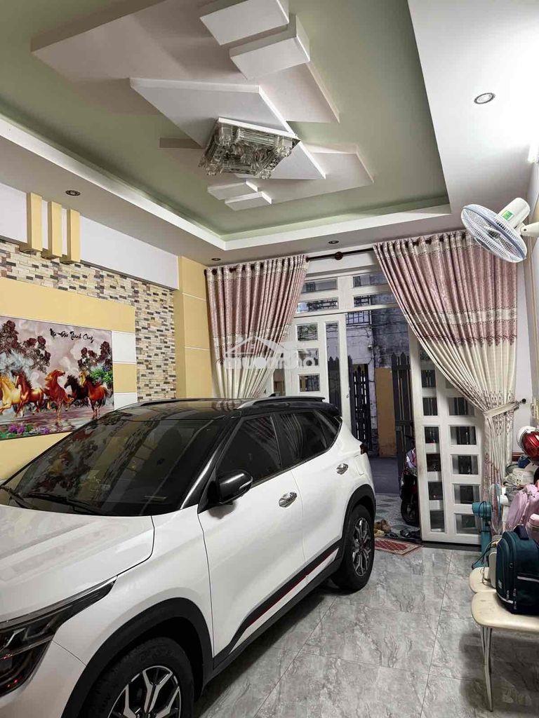 Gần chợ hạnh thông tấy • 3tầng • hxh • giá 6.x tỷ