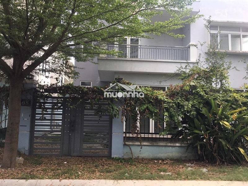 Biệt thự và đất cần bán