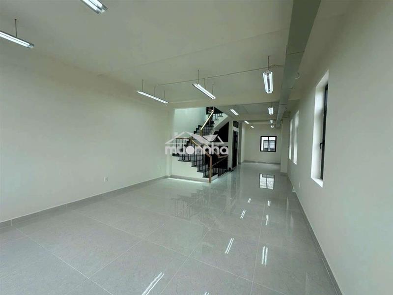 Cho thuê  shophouse lakeviewcity 7x20 5 tầng mặt tiền đường song hành 