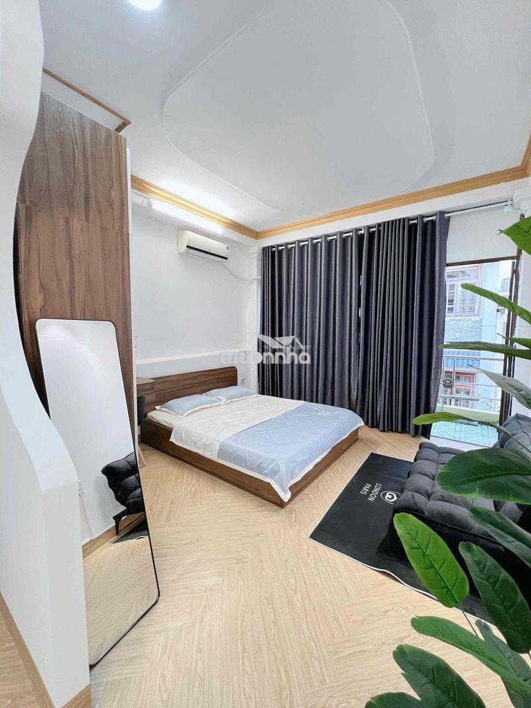 Cho thuê căn studio tách bếp ban công máy giặt riêng full nt ở quận 10