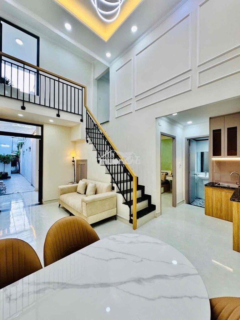 Dt khủng 70m2 - gần nguyễn gia trí bt - ung văn khiêm ❌ sân để xe lớn