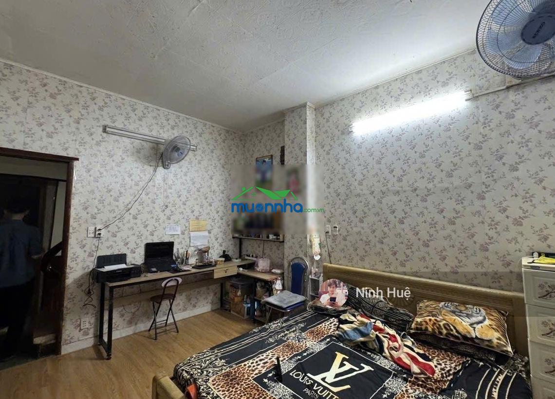 Quận 10 - hẻm thẳng trục - hai bước chân ra nguyễn tri phương - tiện kinh doanh - giá chỉ 10,9tỷ - 4