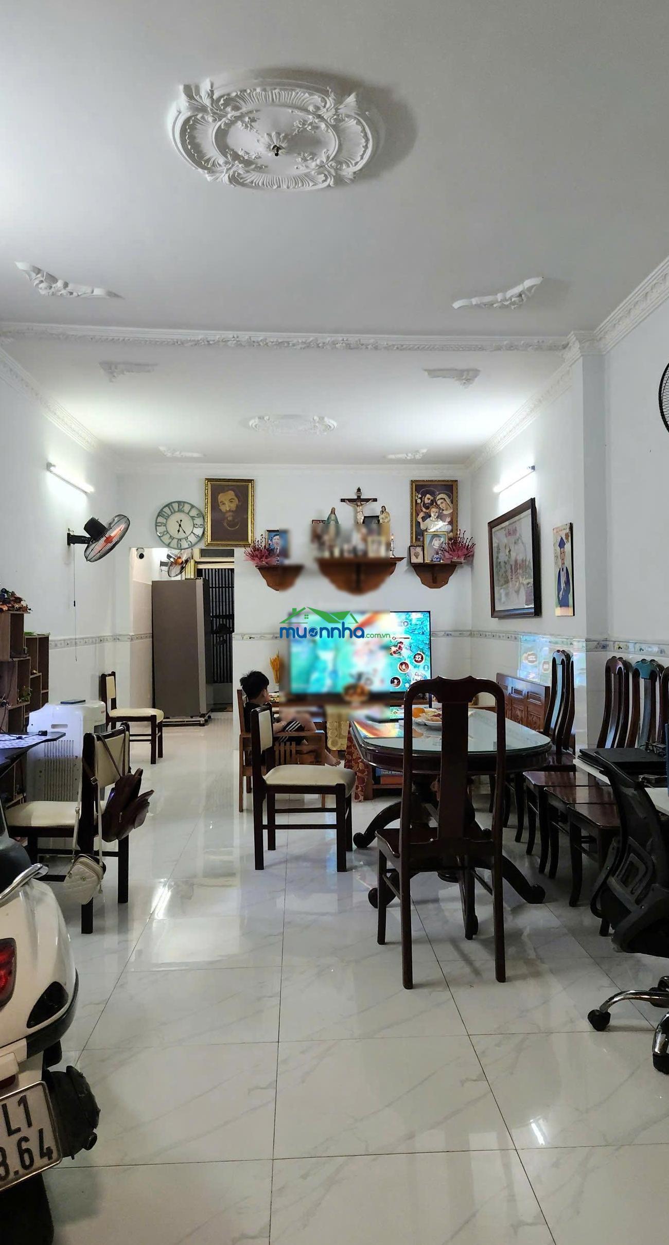 Bán nhà nguyễn văn quá, 4x16m, hẻm xe hơi, gần giáo xứ chợ cầu