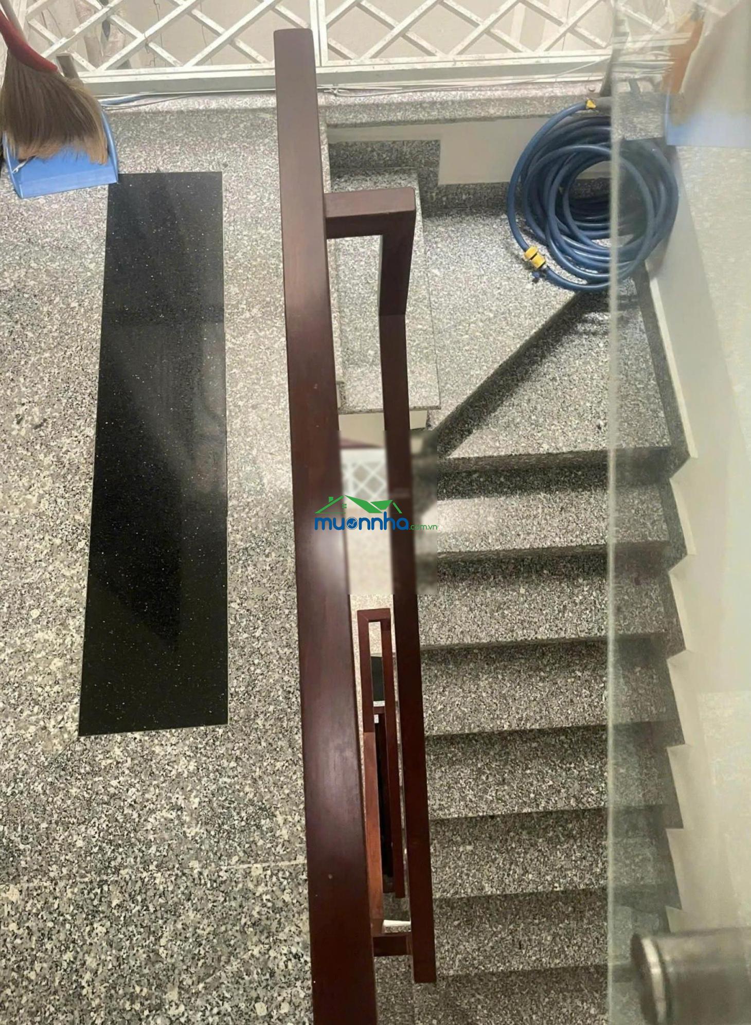 Cần bán toà nhà hầm + 7lầu hxh 8m đường cống quỳnh - nguyễn trãi q1 (6x9m) giá: 15.5 tỷ. hđt: 46tr - 4